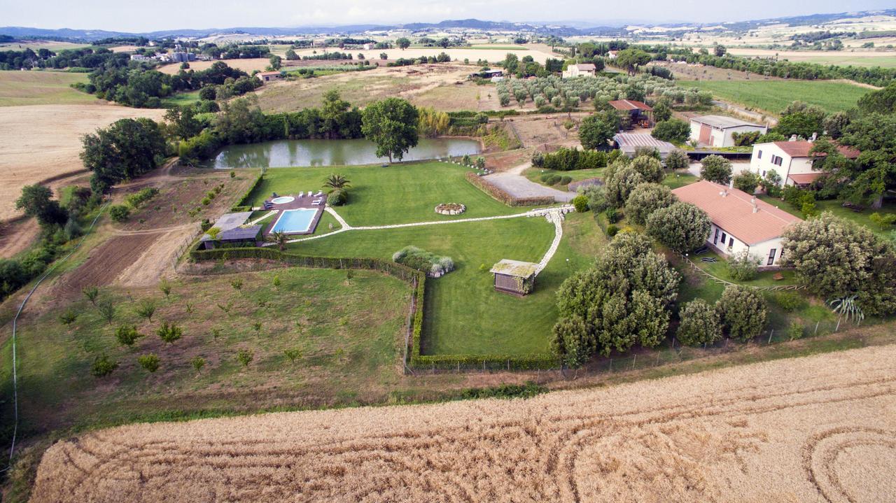 Agriturismo I Tre Fossi Маляно ин Тоскана Екстериор снимка